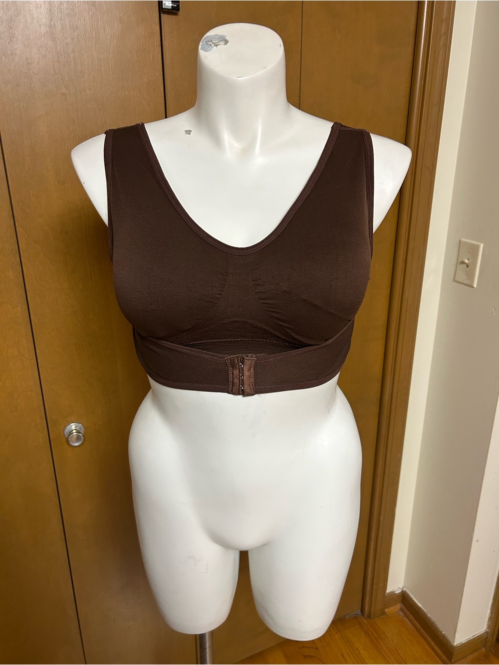 Stretchy Brown Hook-Back Sports Bra